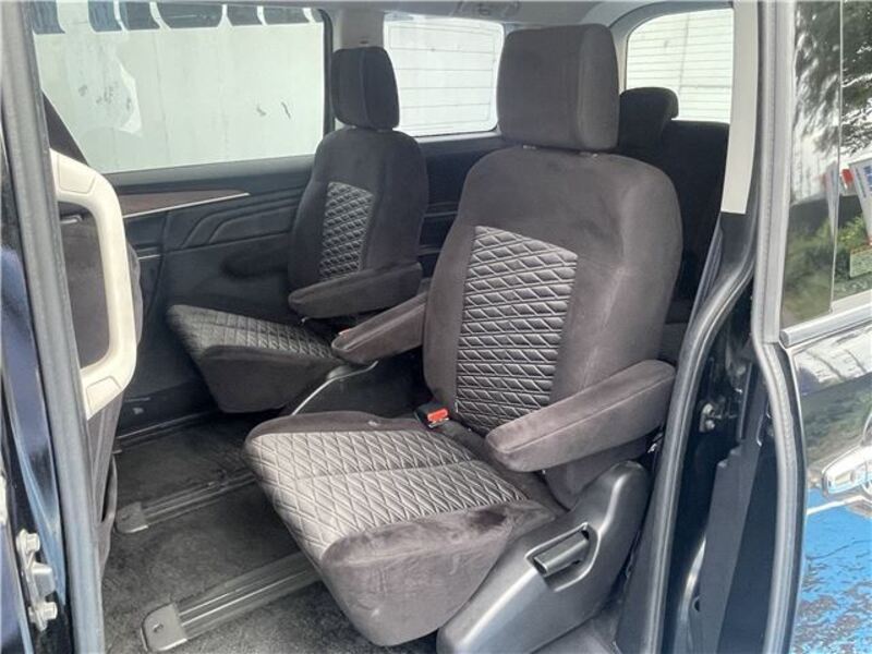 DELICA D5