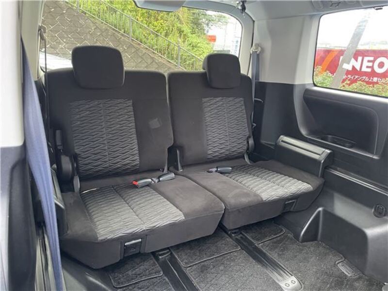 DELICA D5