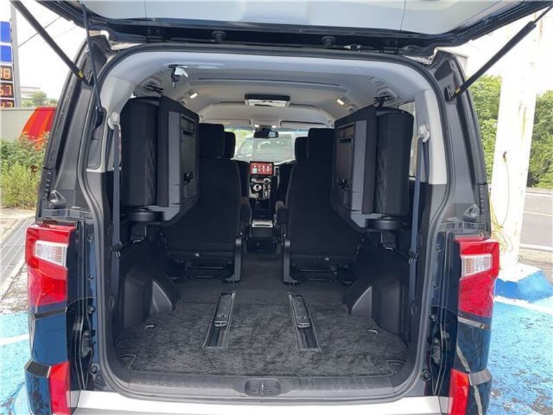 DELICA D5