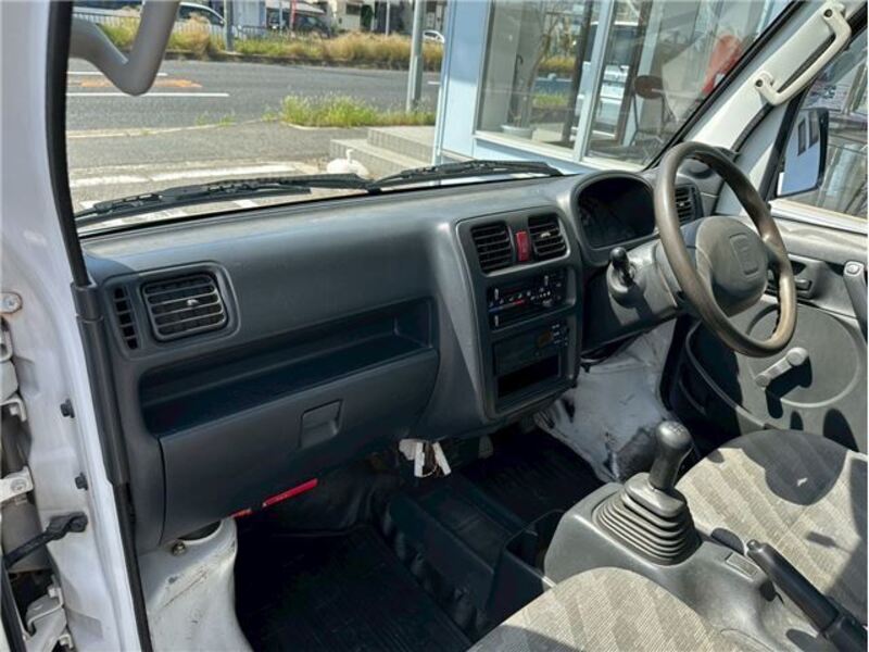 CARRY TRUCK
