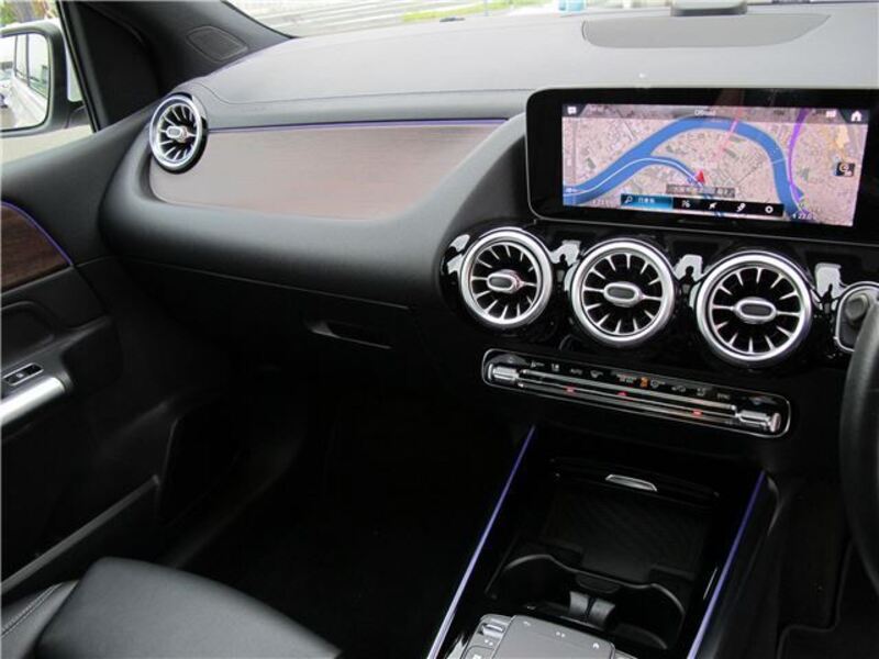B-CLASS