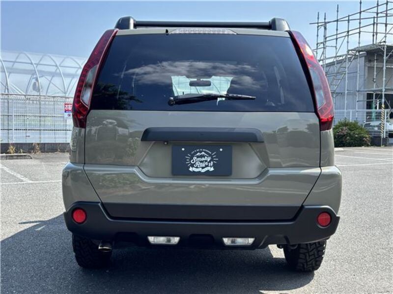 X-TRAIL