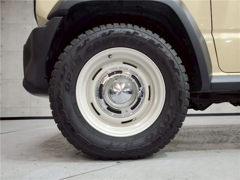 JIMNY SIERRA