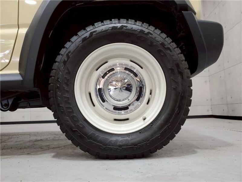 JIMNY SIERRA