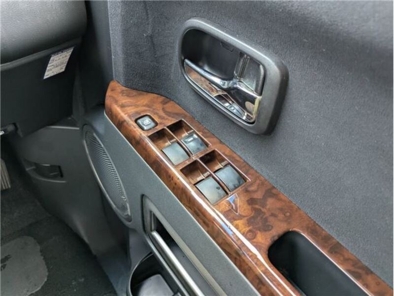 DELICA D5