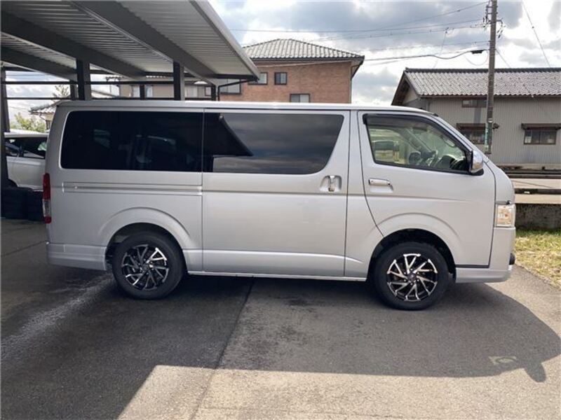HIACE