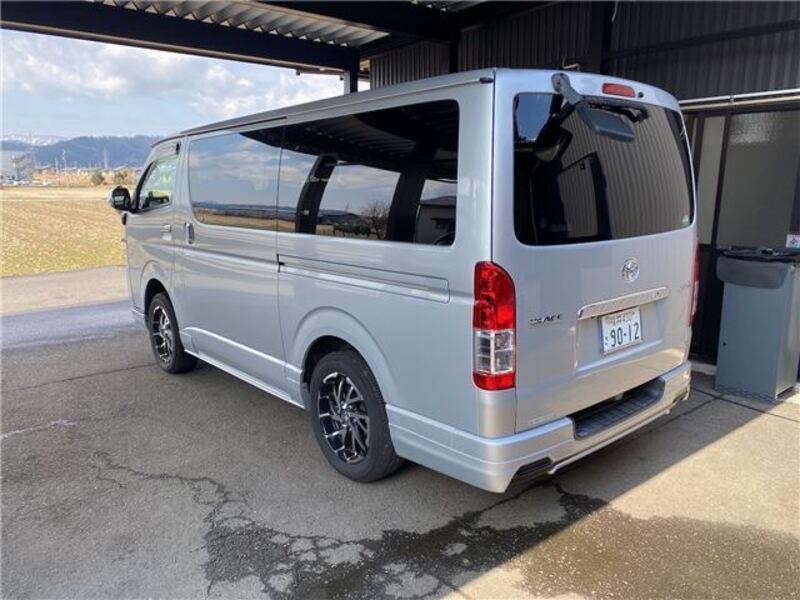HIACE