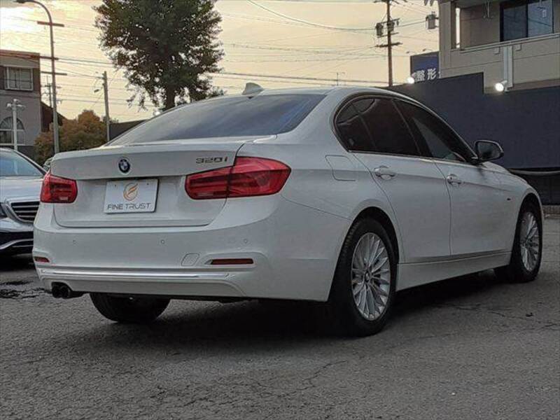 3 SERIES