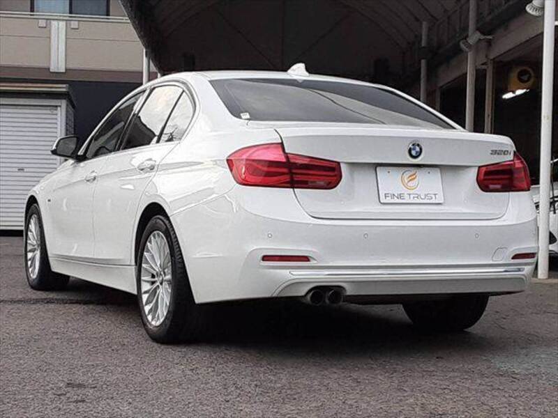 3 SERIES