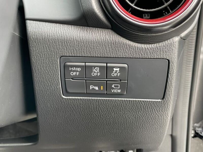 MAZDA2
