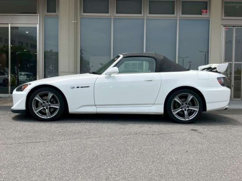 S2000