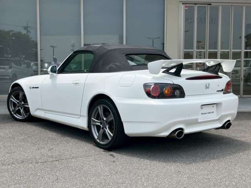 S2000