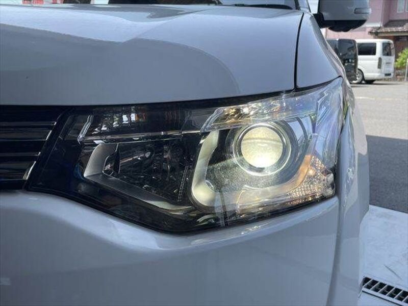 OUTLANDER PHEV