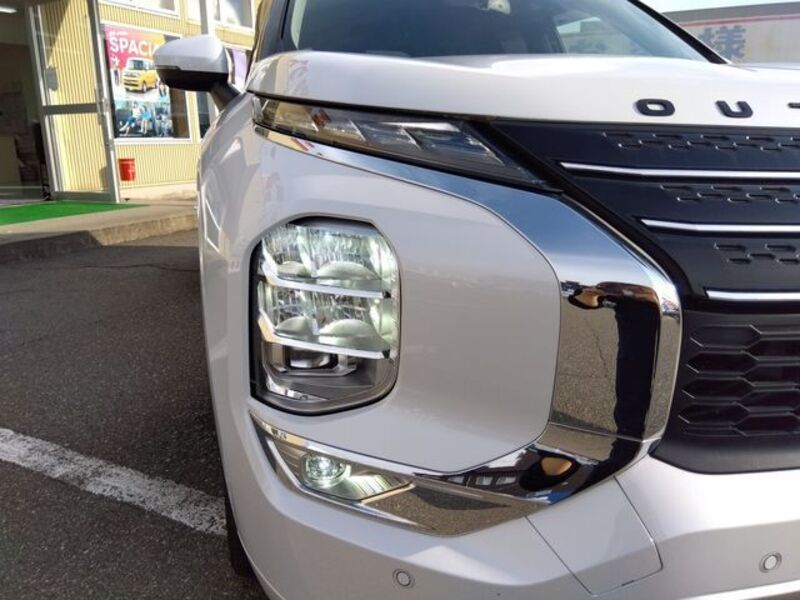 OUTLANDER PHEV