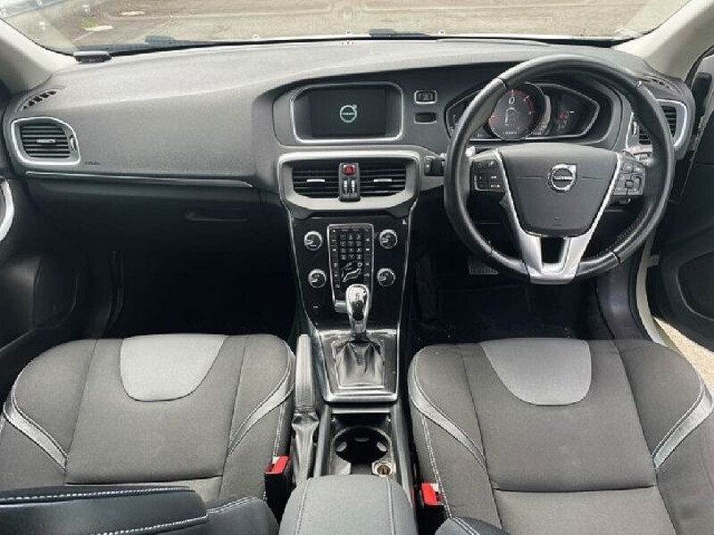 V40