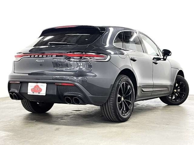 MACAN