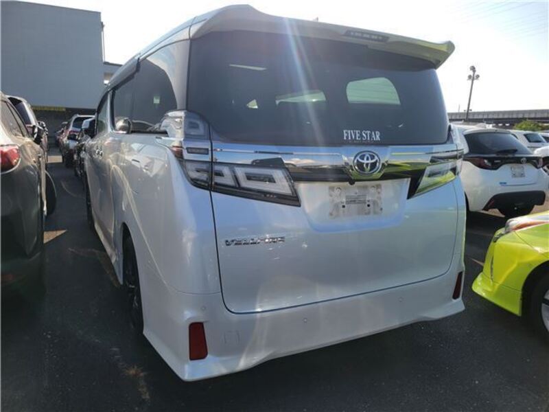 VELLFIRE