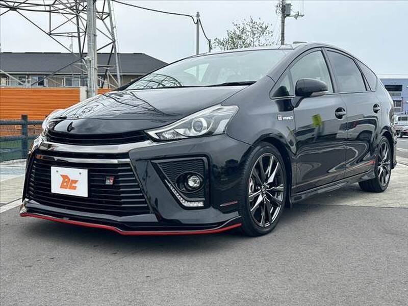 PRIUS ALPHA