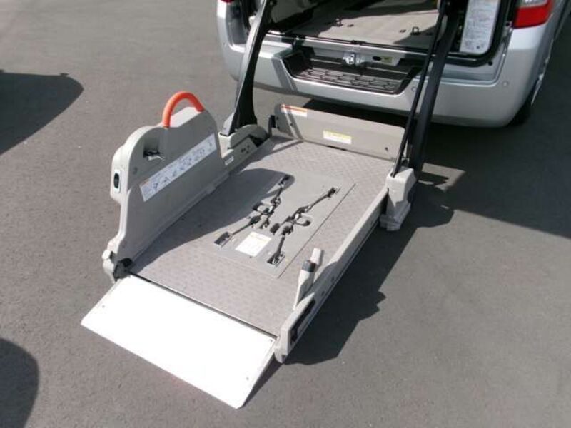 NV350 CARAVAN
