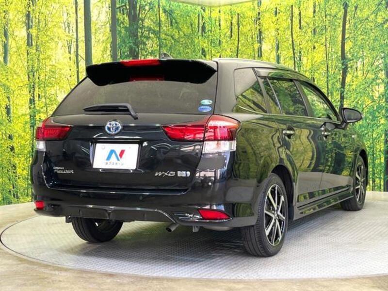 COROLLA FIELDER
