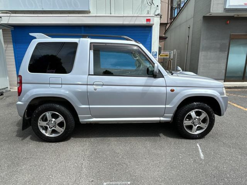 PAJERO MINI