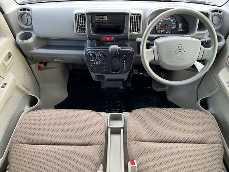 MINICAB VAN