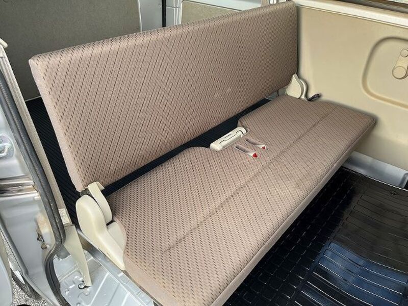 MINICAB VAN