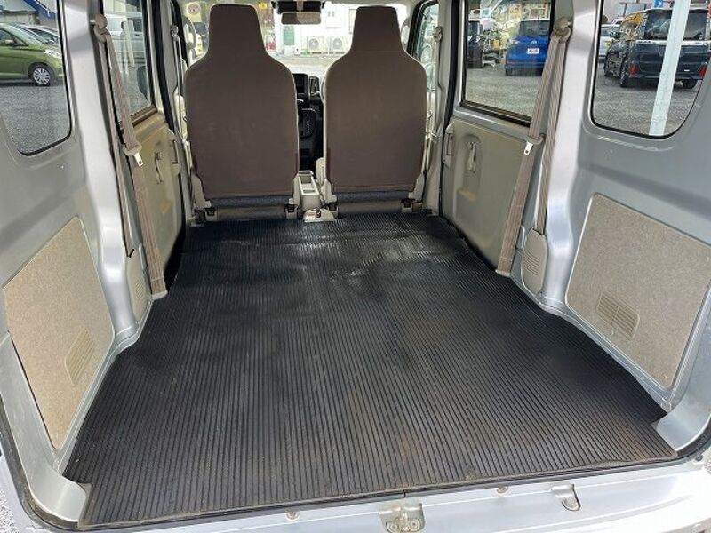 MINICAB VAN