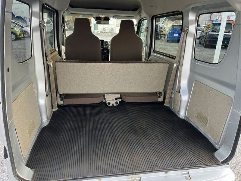 MINICAB VAN