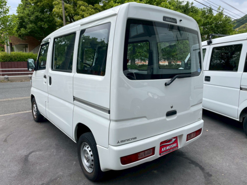 MINICAB VAN