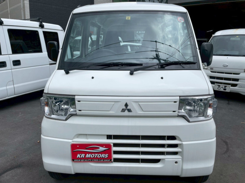MINICAB VAN