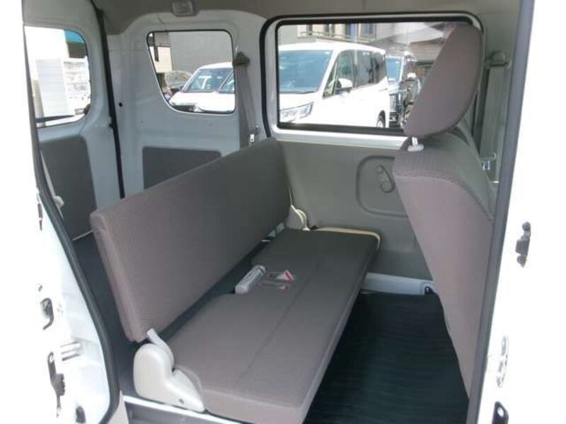 CLIPPER VAN