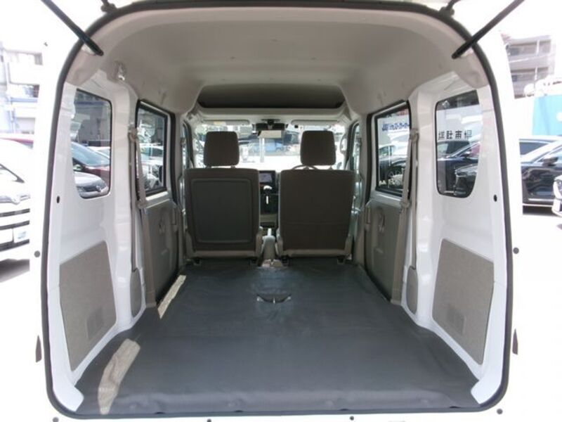 CLIPPER VAN