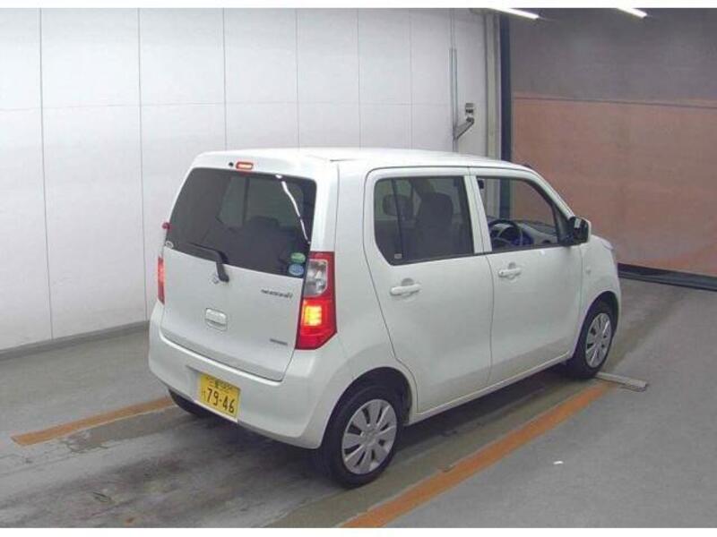 WAGON R