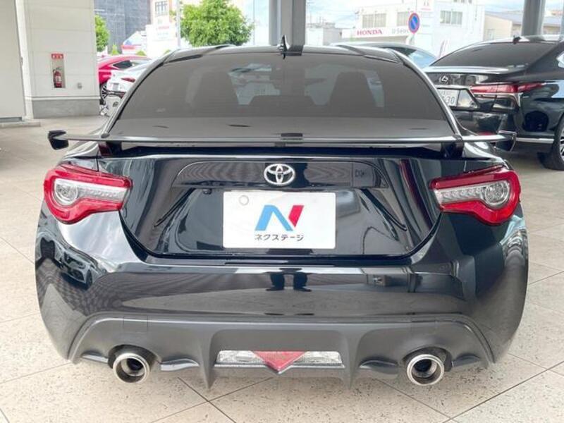 86