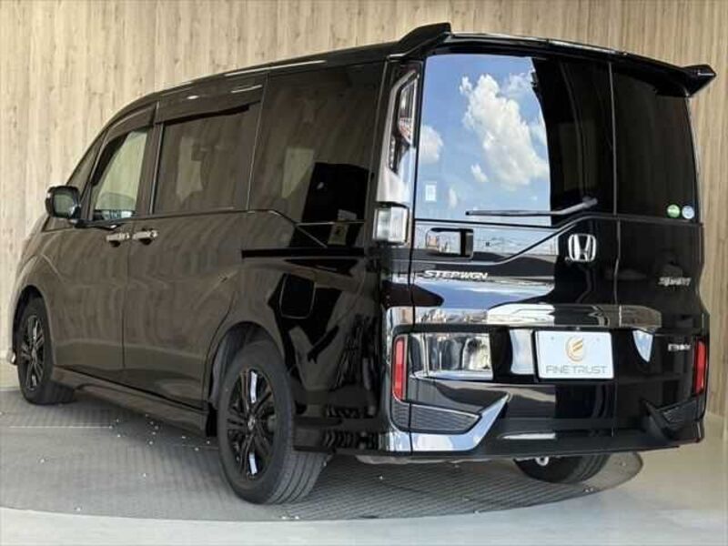 STEPWAGON SPADA