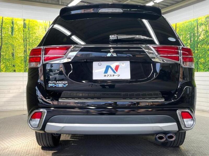 OUTLANDER PHEV