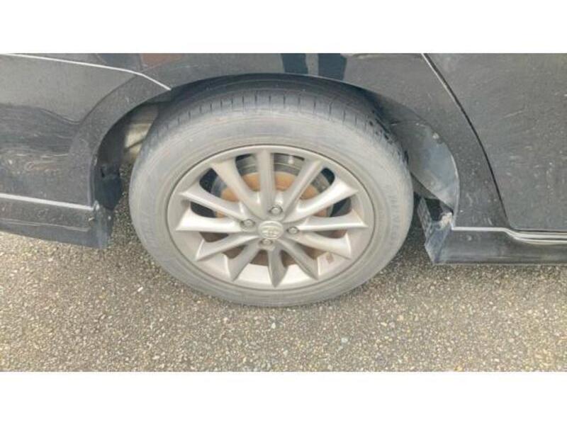 COROLLA FIELDER