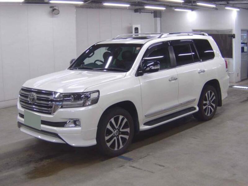 LAND CRUISER