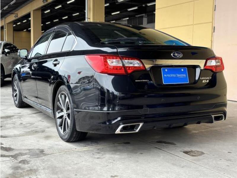 LEGACY B4
