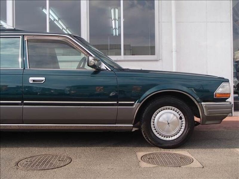GLORIA WAGON