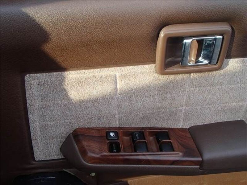 GLORIA WAGON