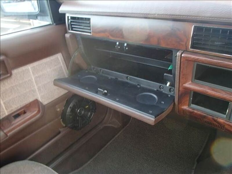GLORIA WAGON