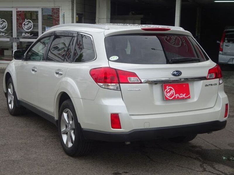 LEGACY OUTBACK