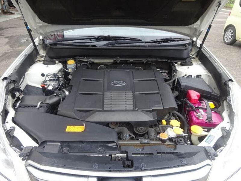 LEGACY OUTBACK