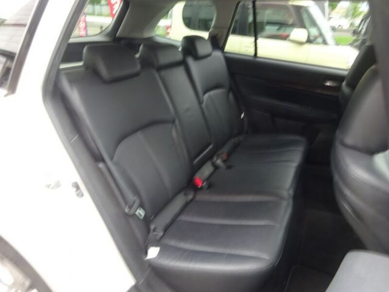 LEGACY OUTBACK