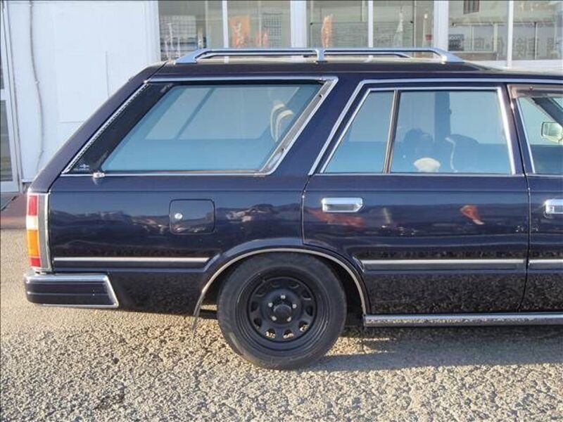 GLORIA WAGON