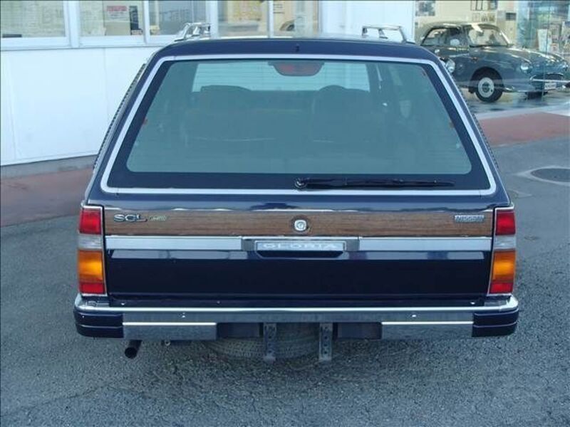 GLORIA WAGON