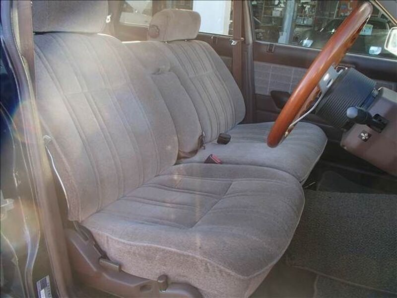 GLORIA WAGON