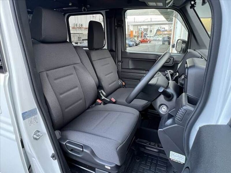 N-VAN